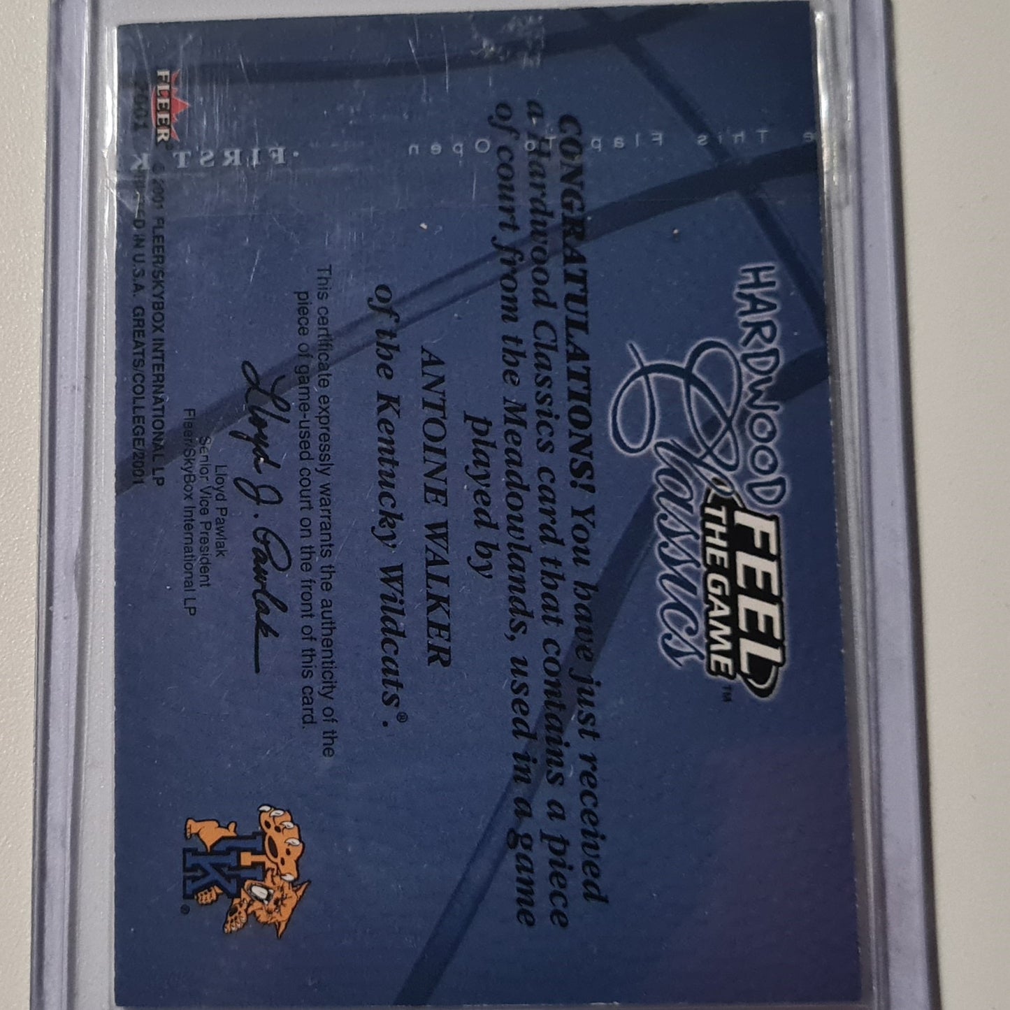 Antoine Walker Fleer 2001 Hardwood Classics Game used hardwood court patch NBA Basketball Kentucky University Excellent/MINT Sleeved