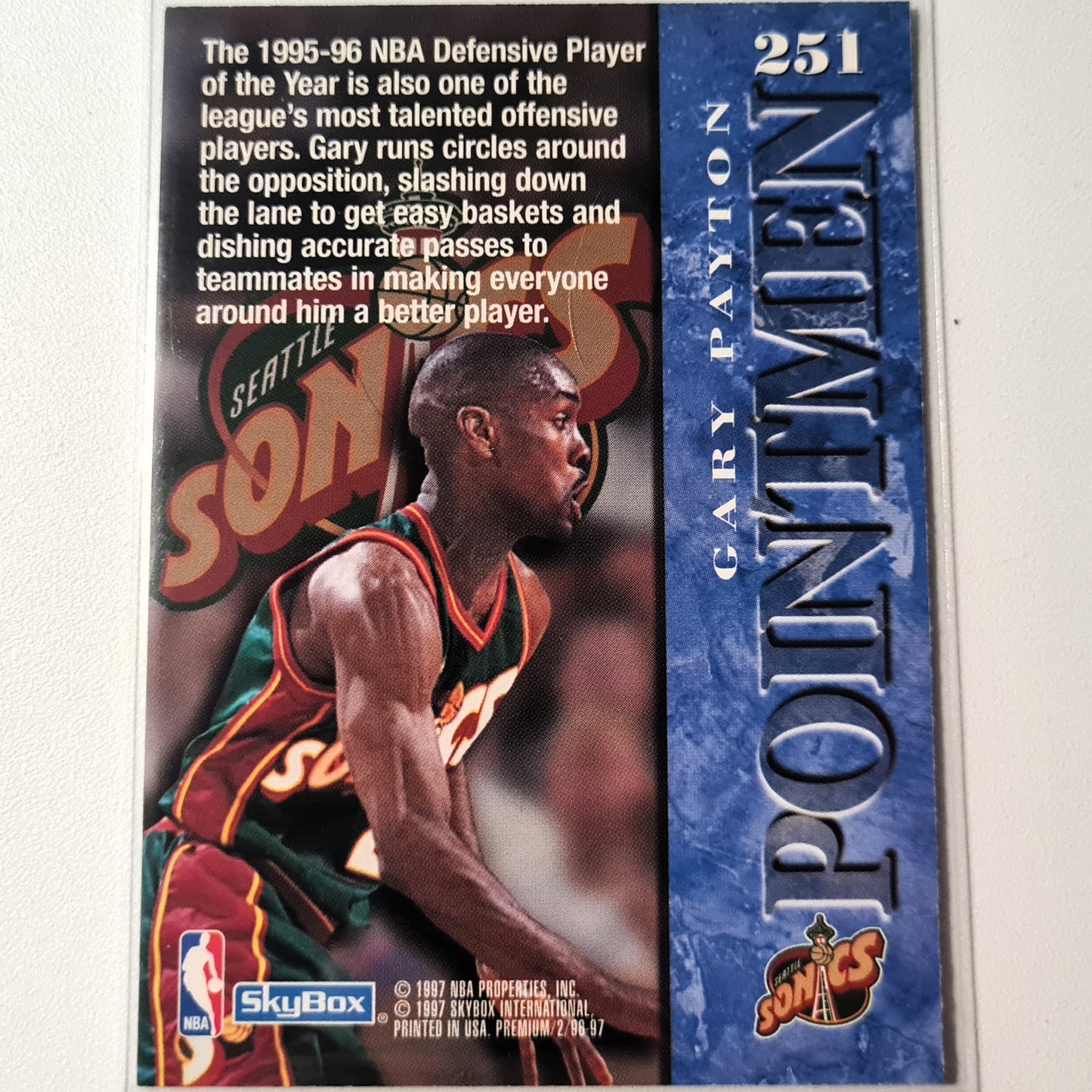 Gary Payton 1997 Fleer Skybox Premium #251 Point Men NBA Basketball Seattle Super Sonics Excellent/Mint Sleeved