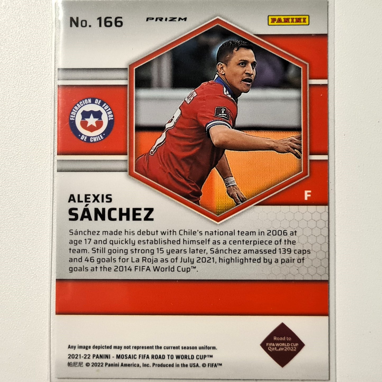 Alexis Sanchez 2021-22 Panini Mosaic Prizm Fifa road to the world cup #166 Soccer Football Chile excellent-Mint Sleeved