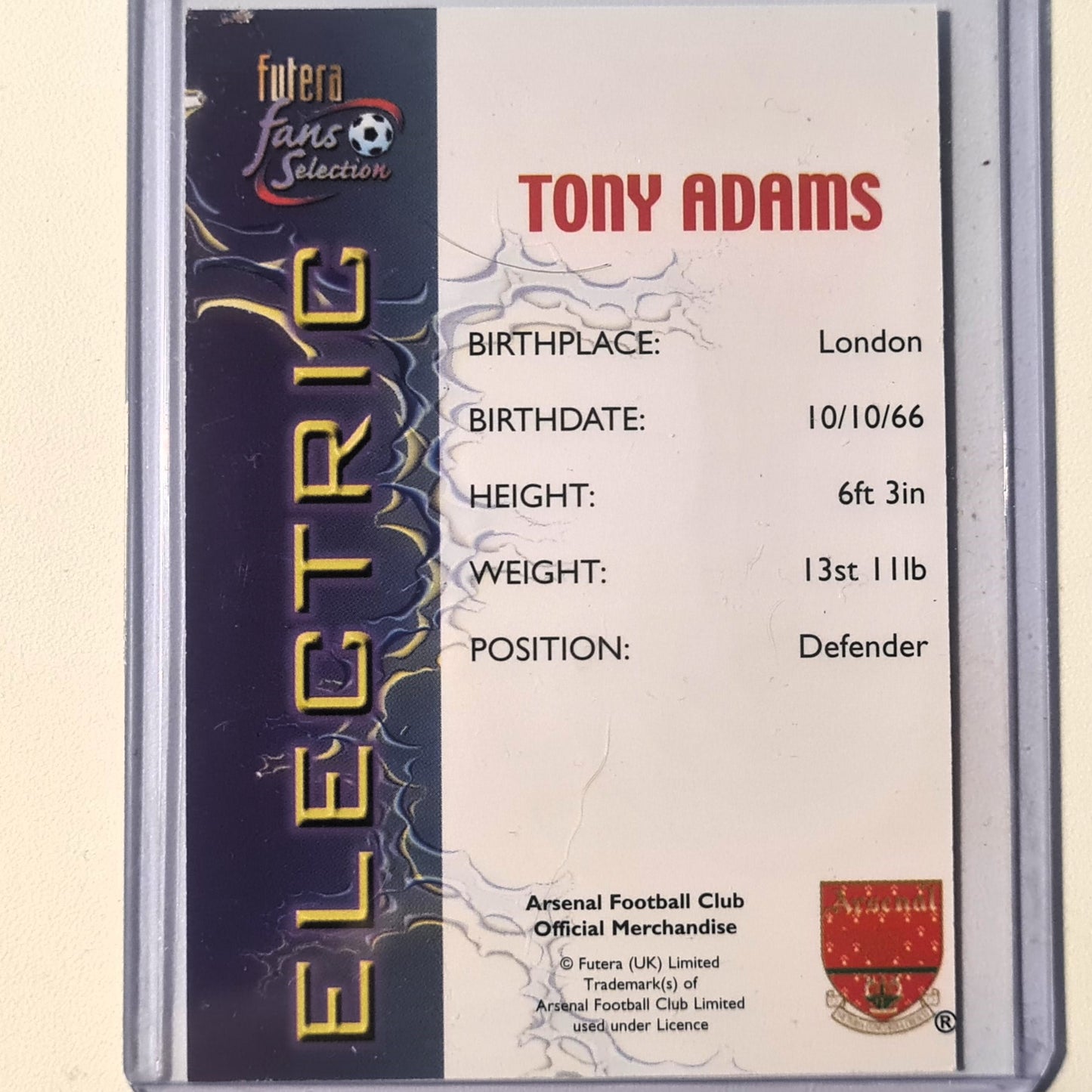 Tony Adams 1999-2000 Futera Fans Selection Electric insert Soccer Football Arsenal excellent Sleeved