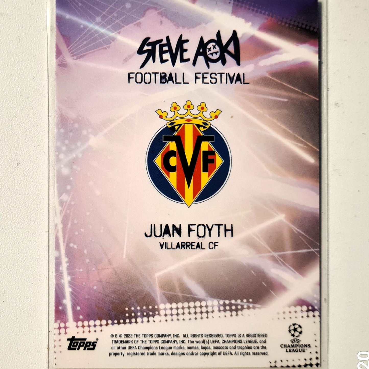 Juan Foyth 2022 Topps Steve Aoki curated laser insert Soccer Football Villarreal mint sleeved