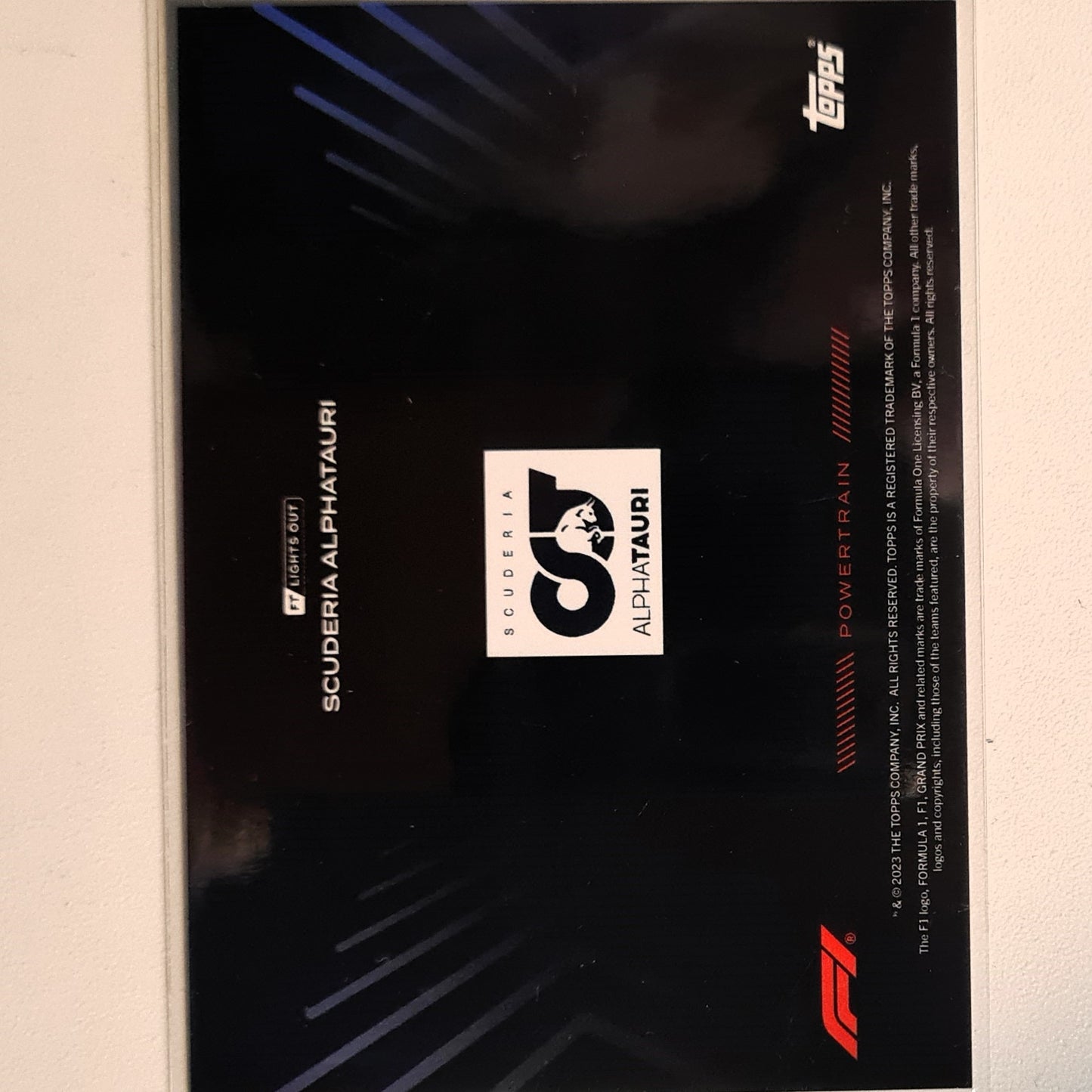 Powertrain the racing car 2023 Topps F1 lights out F1 Formula one Scuderia Alphatauri Excellent/mint sleeved