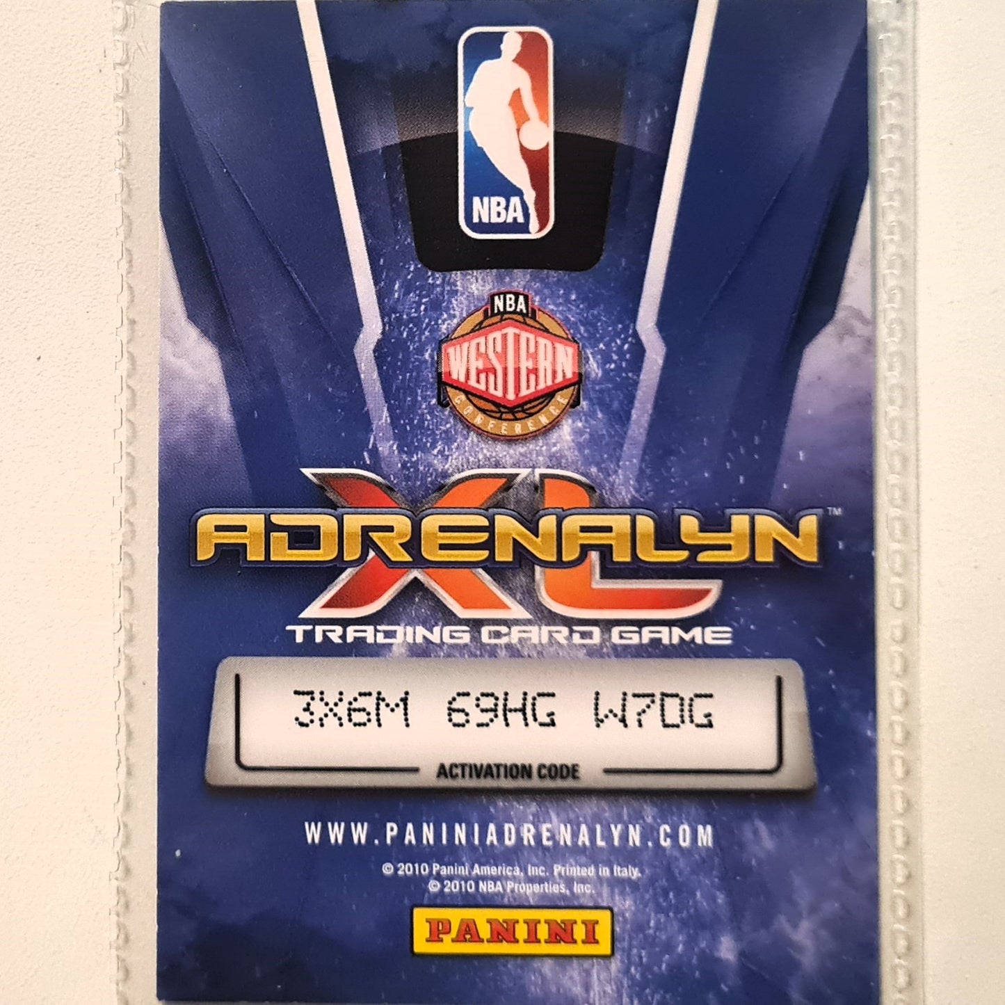 Robin Lopez 2010-11 Panini Adrenalyn XL #139 NBA Basketball Phoenix Suns very good sleeved