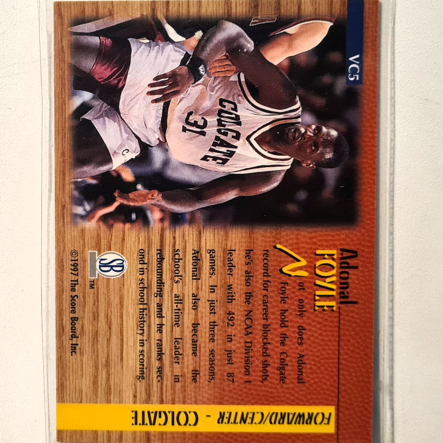 Adonal Foyle 1997 Scoreboard Basketball Rookies VC5 NBA Basketball Colgate excellent Sleeved