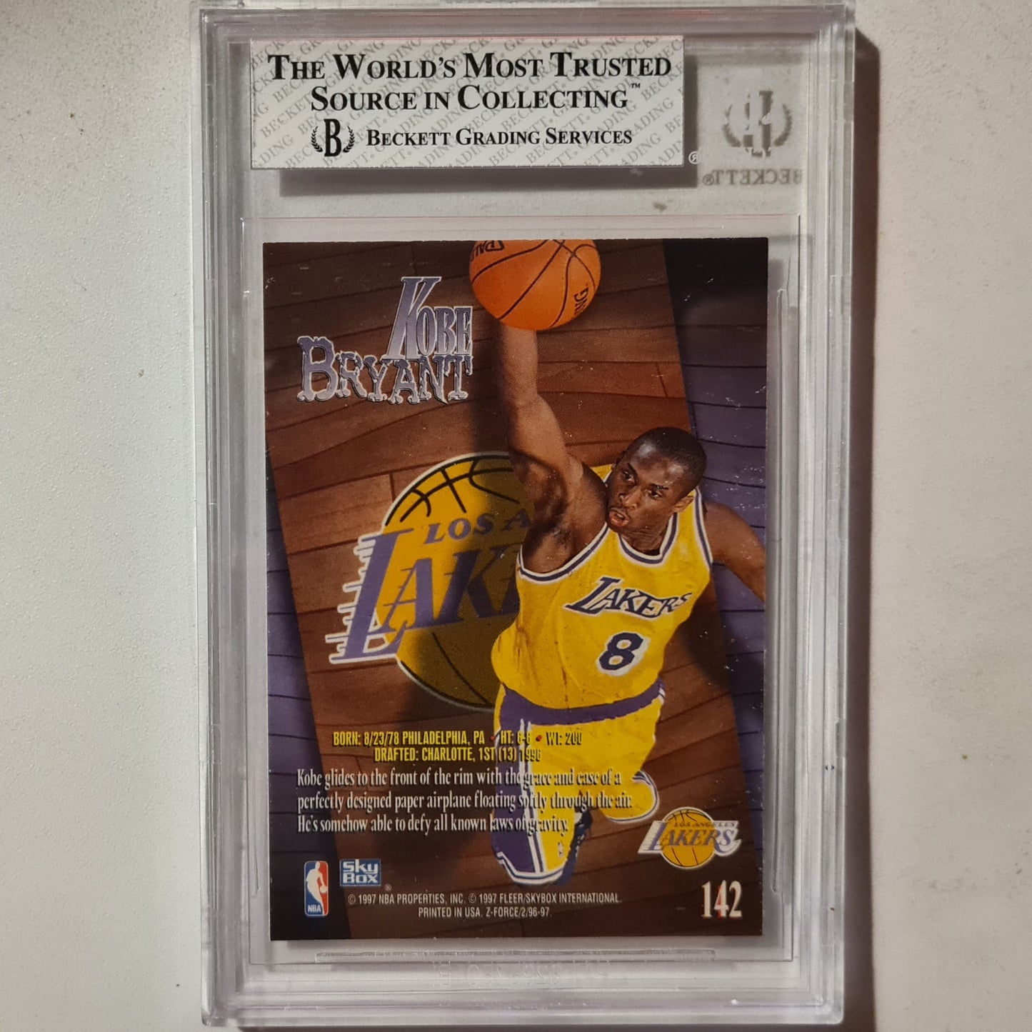 Kobe Bryant 1996-97 Skybox Z-Force Rookie RC #142 NBA Basketball LA Lakers Beckett NM-MT 8 Graded slab