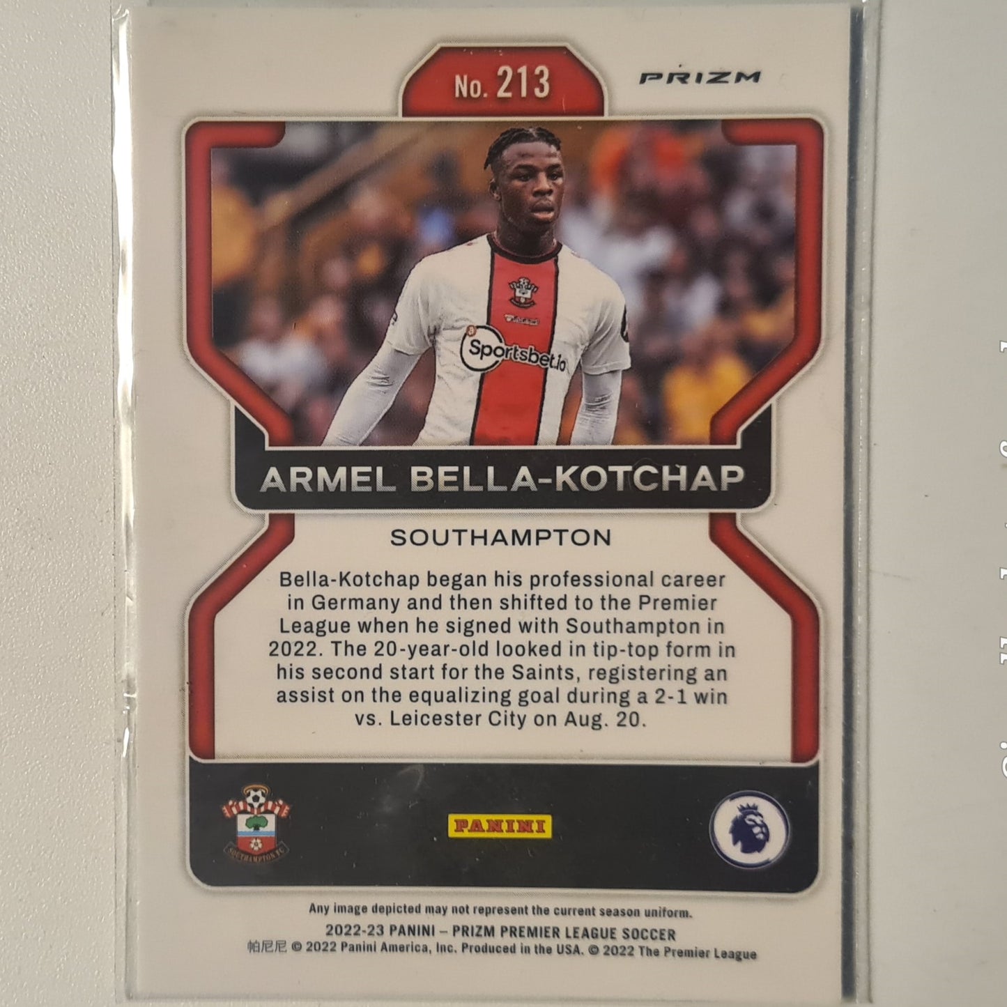 Armel Bella-Kotchap 2022-23 Panini Prizm premier league green yellow wave #213 Southampton mint Sleeved
