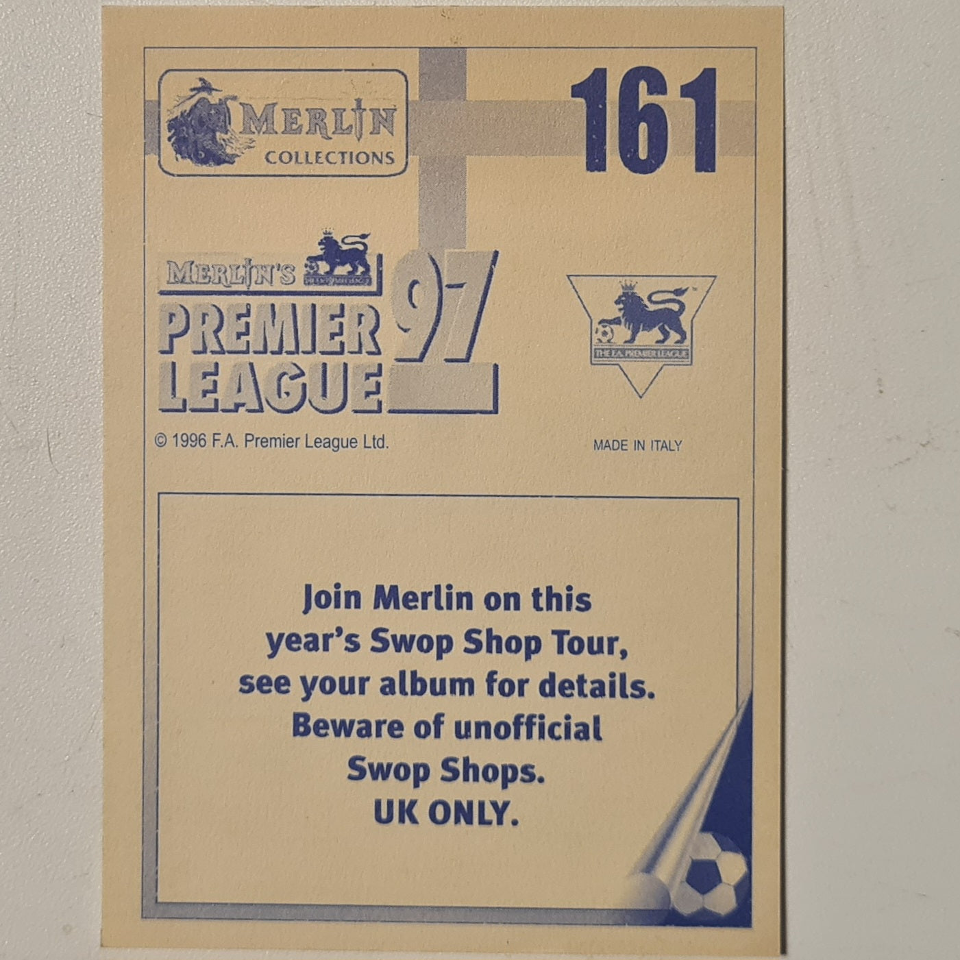 squad left photo 1997 Merlin 97 sticker #161 Football Everton very good sleeved