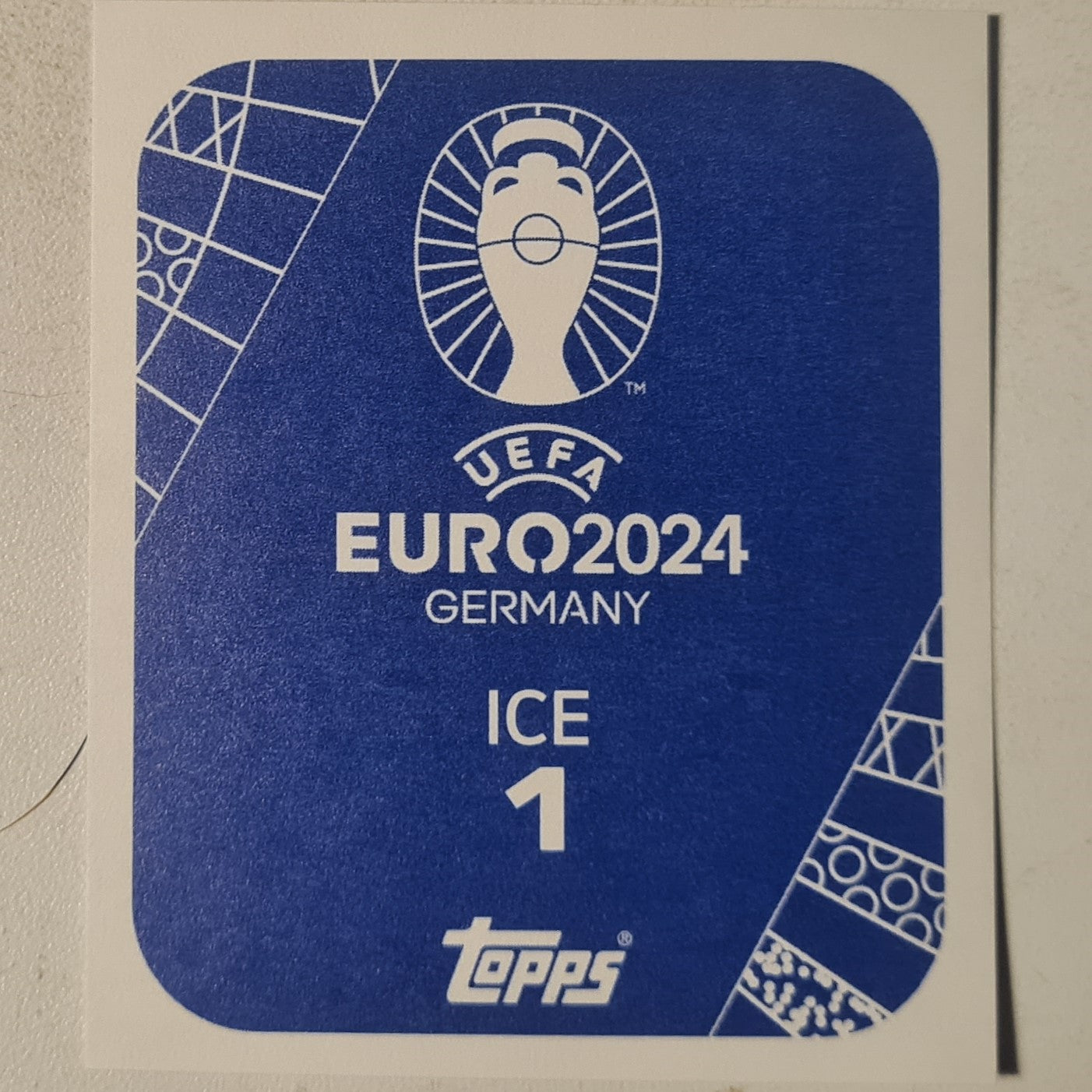 ICELAND LOGO Topps Euro 2004 foil sticker ICE 1 football iceland Football Ex-mint