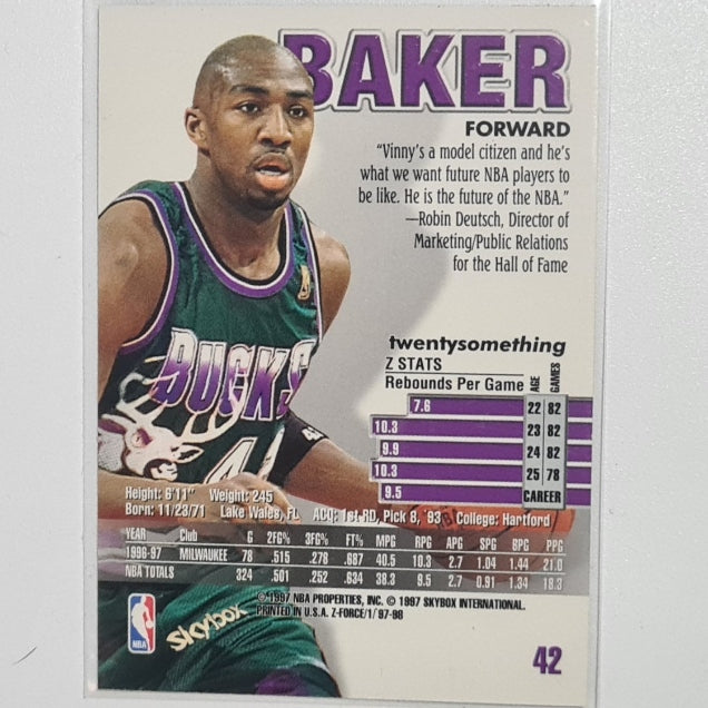 Vin Baker 1997 Skybox Z-Force #42 NBA Basketball Milwaukee Bucks excellent Sleeved