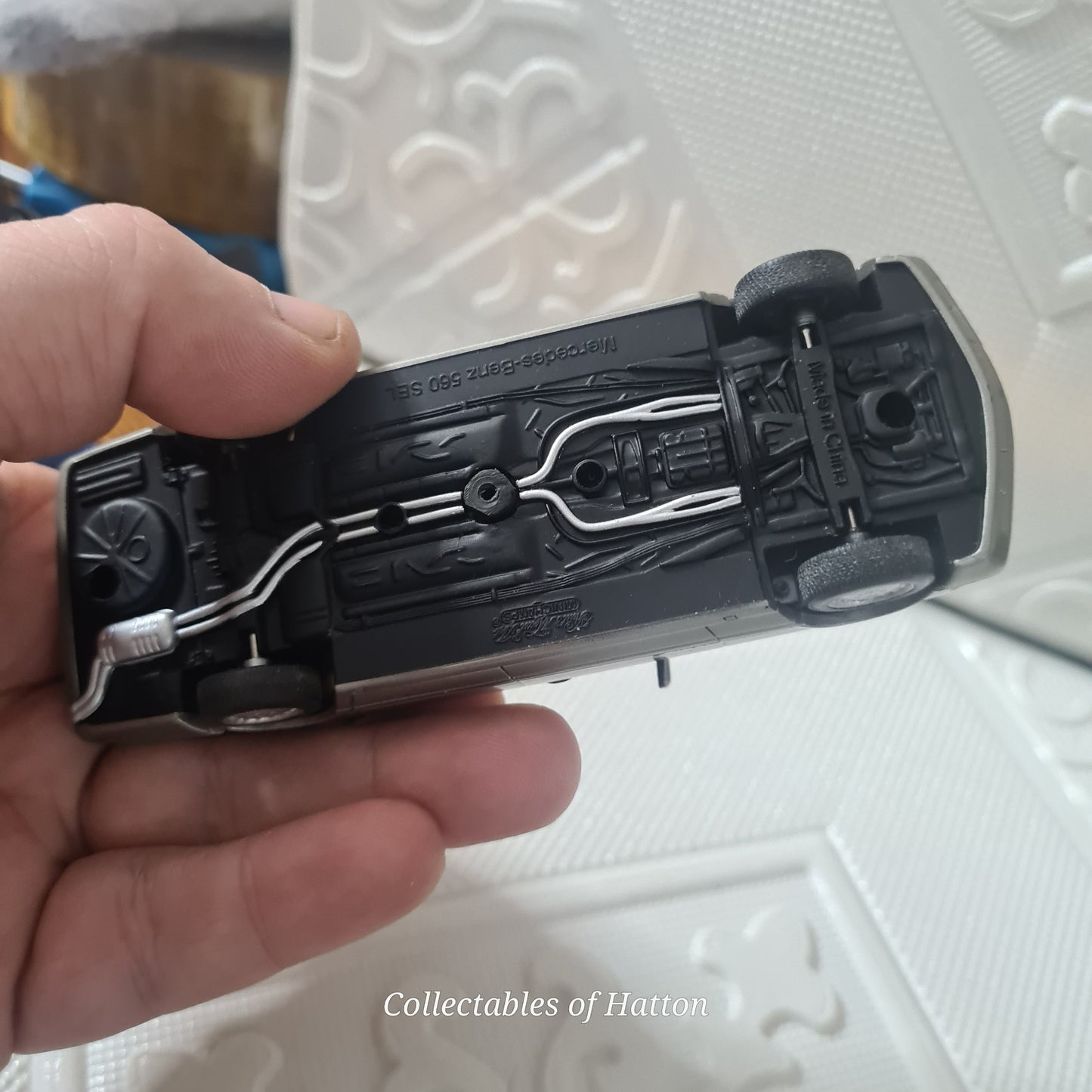 Minichamps 1:43 Diecast Mercedes-Benz 560 SEL silver unboxed Excellent example