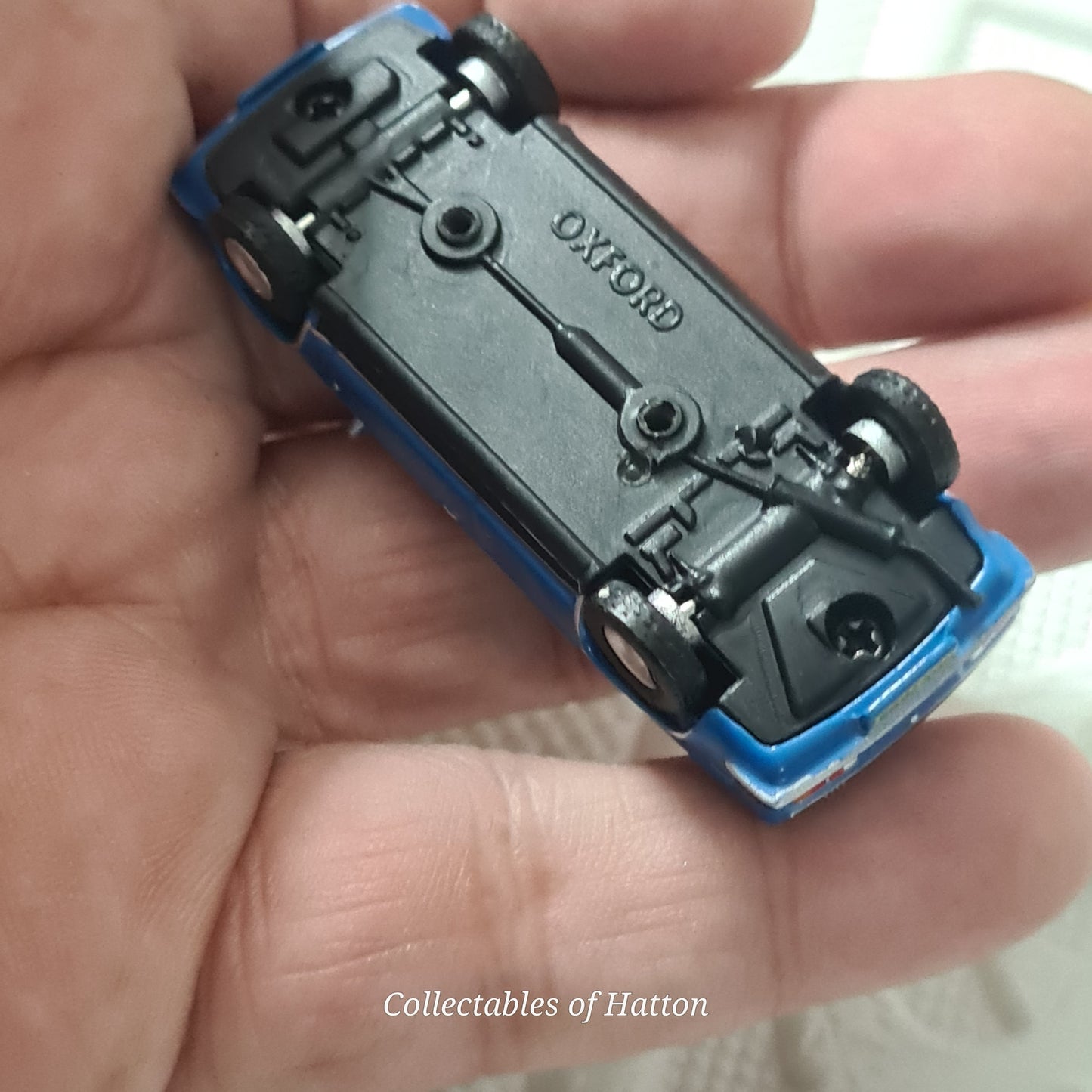 Oxford Diecast 1:76 Austin Princess blue black trim diecast loose excellent