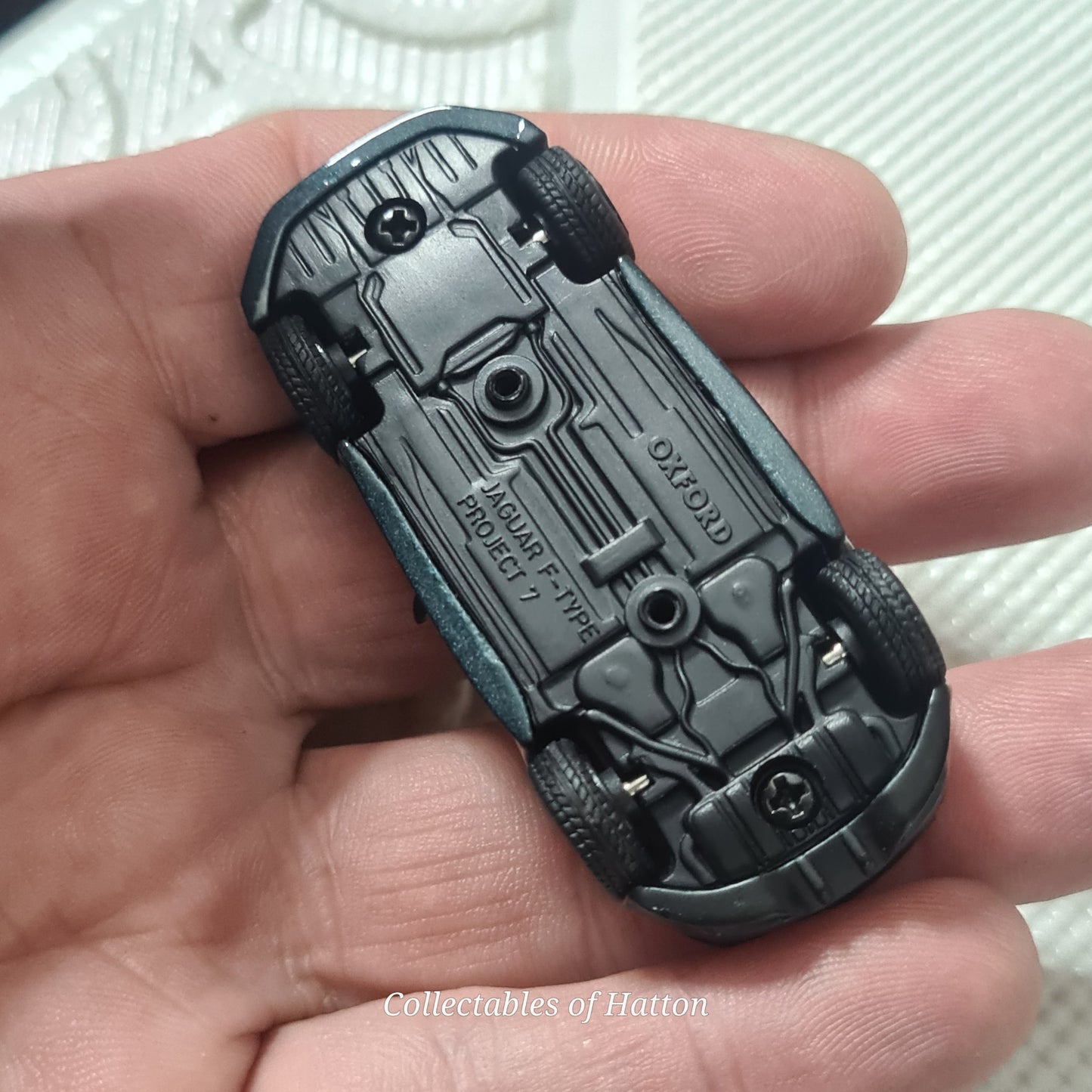 Oxford Diecast 1:76 Jaguar F-Type project met Dark Blue diecast loose excellent