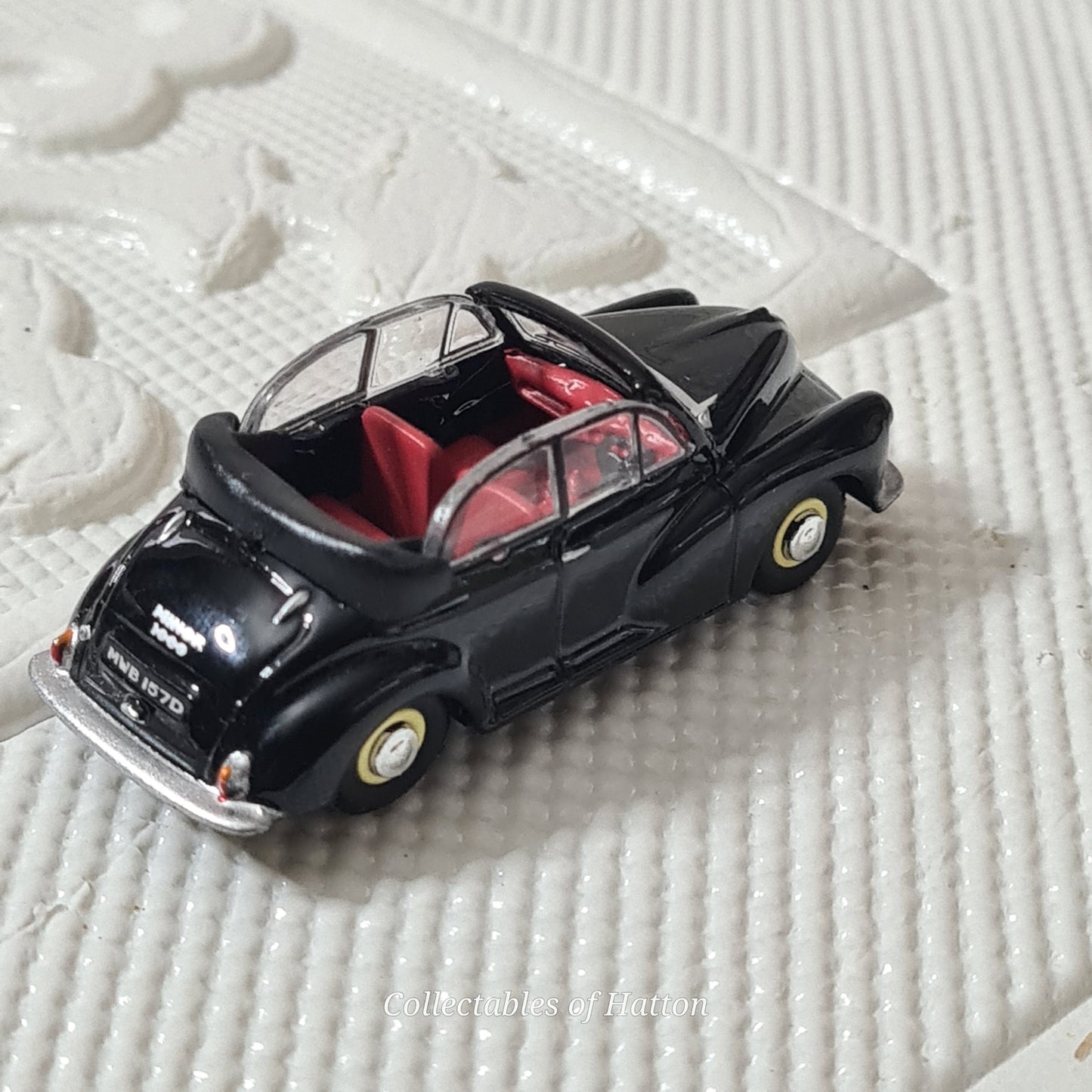 Oxford Diecast 1:76 classic Morris minor Cabriolet black loose excellent