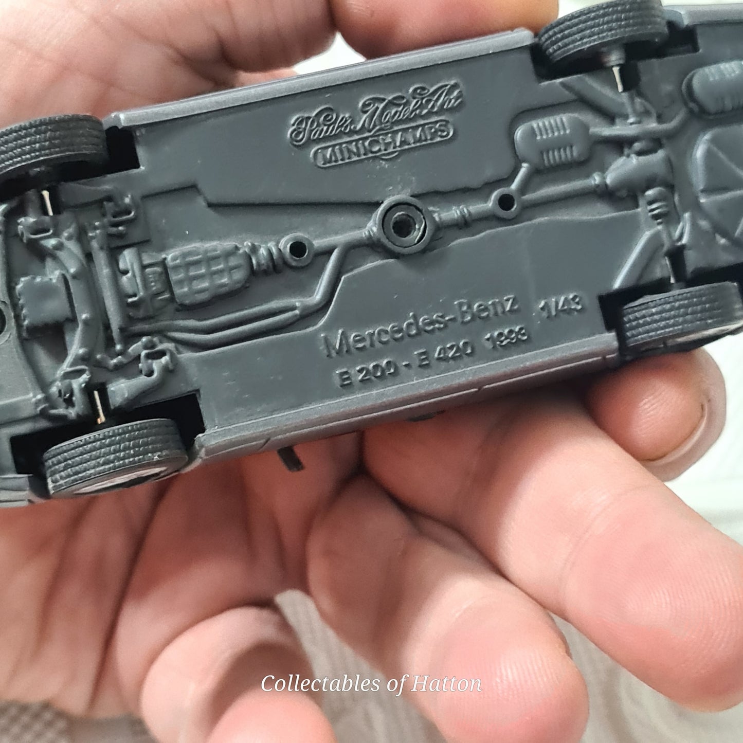 Minichamps 1:43 Mercedes-Benz E-Class e200-420 E320 estate Black grey Loose Superb Example