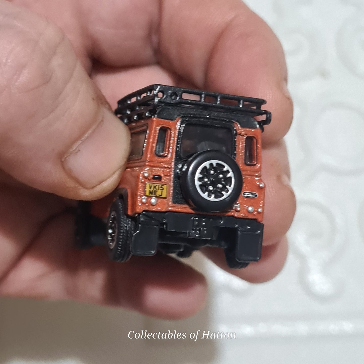 Oxford Diecast 1:76 Land Rover 90 Defender 4x4 copper diecast loose excellent