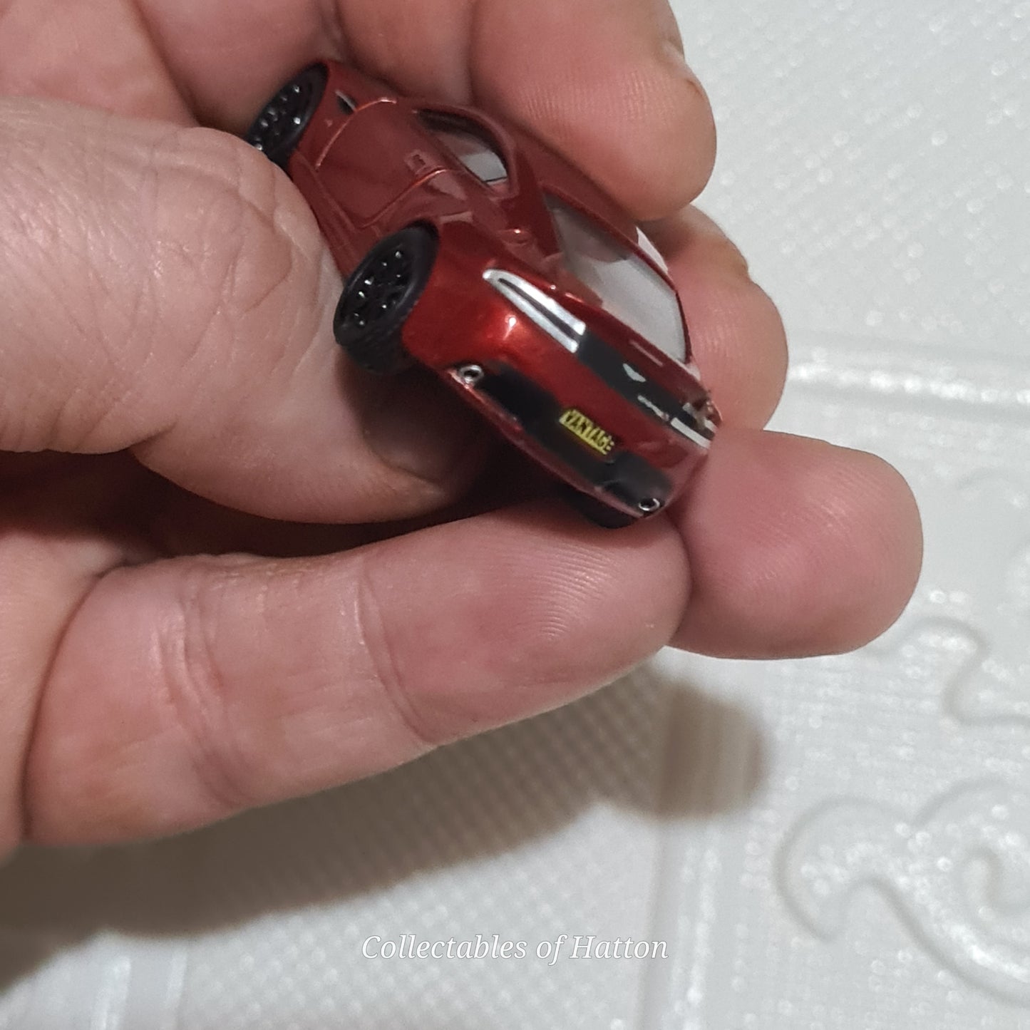 Oxford Diecast 1:76 Aston Martin V12 Vantage S diecast loose excellent