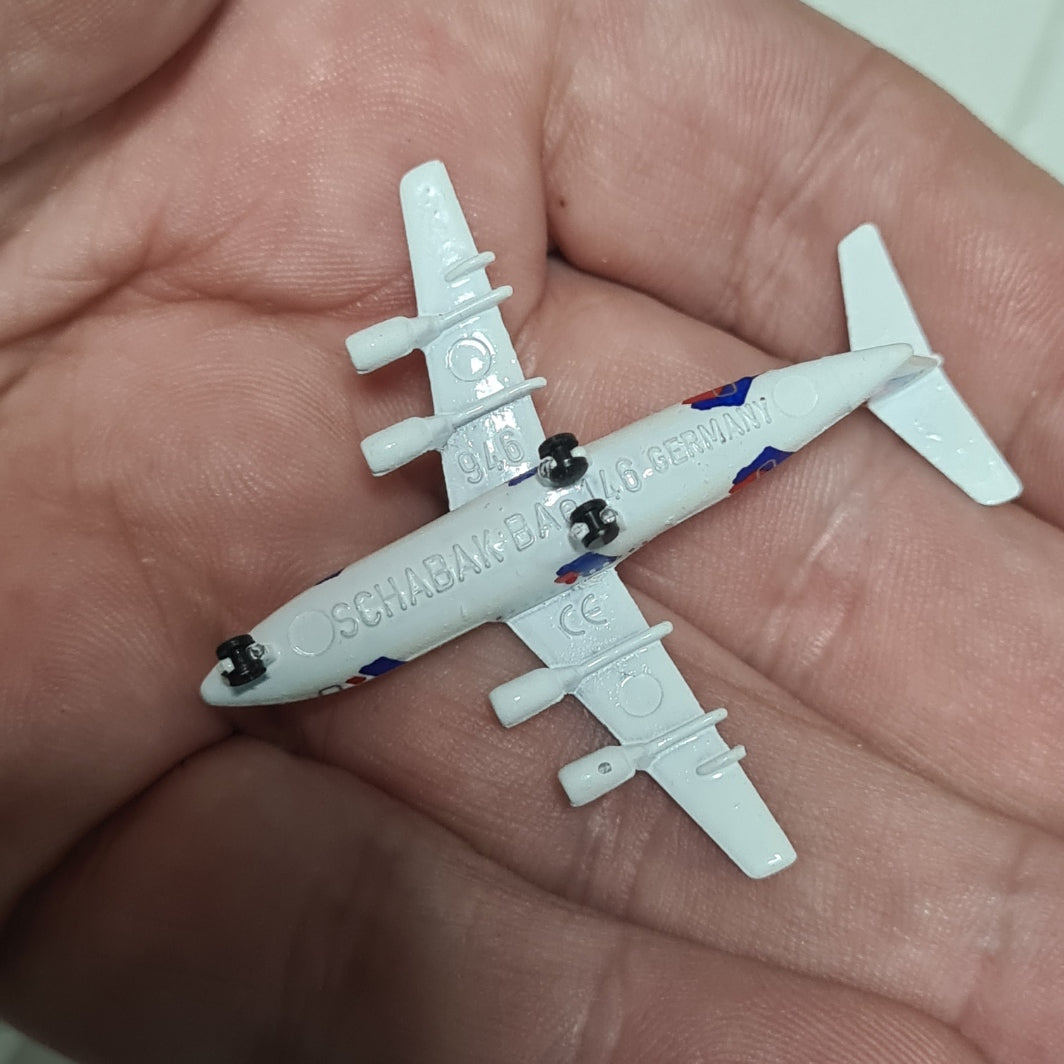 Schabak 1:600 BAe 146-200 Crossair Germany diecast plane 946/80