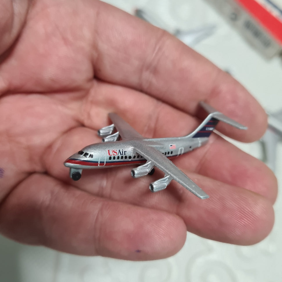 Schabak 1:600 various loose commercial airlines US AMERICAN Airlines related diecast planes bundle lot 12