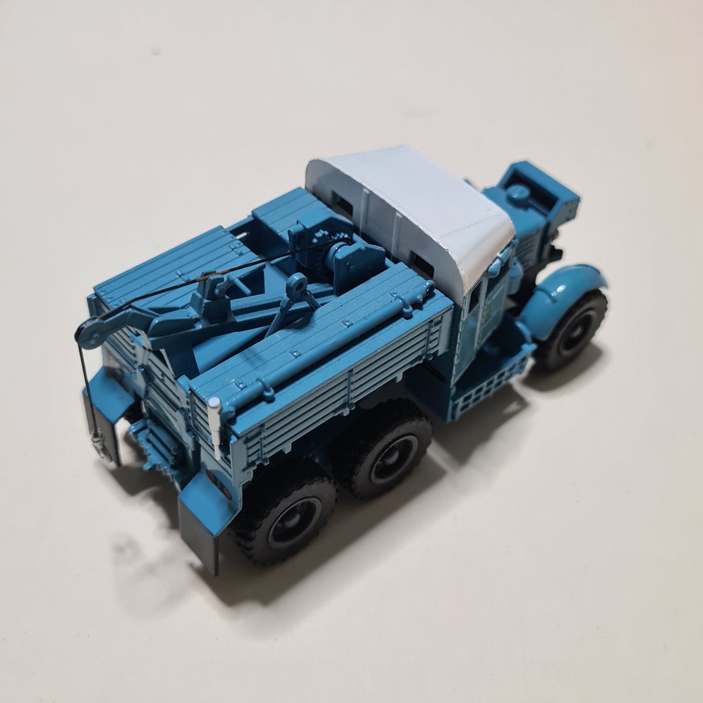 Oxford 76SP002 OO Gauge 1:76th BOAC Pioneer Recovery Tractor loose diecast vgc