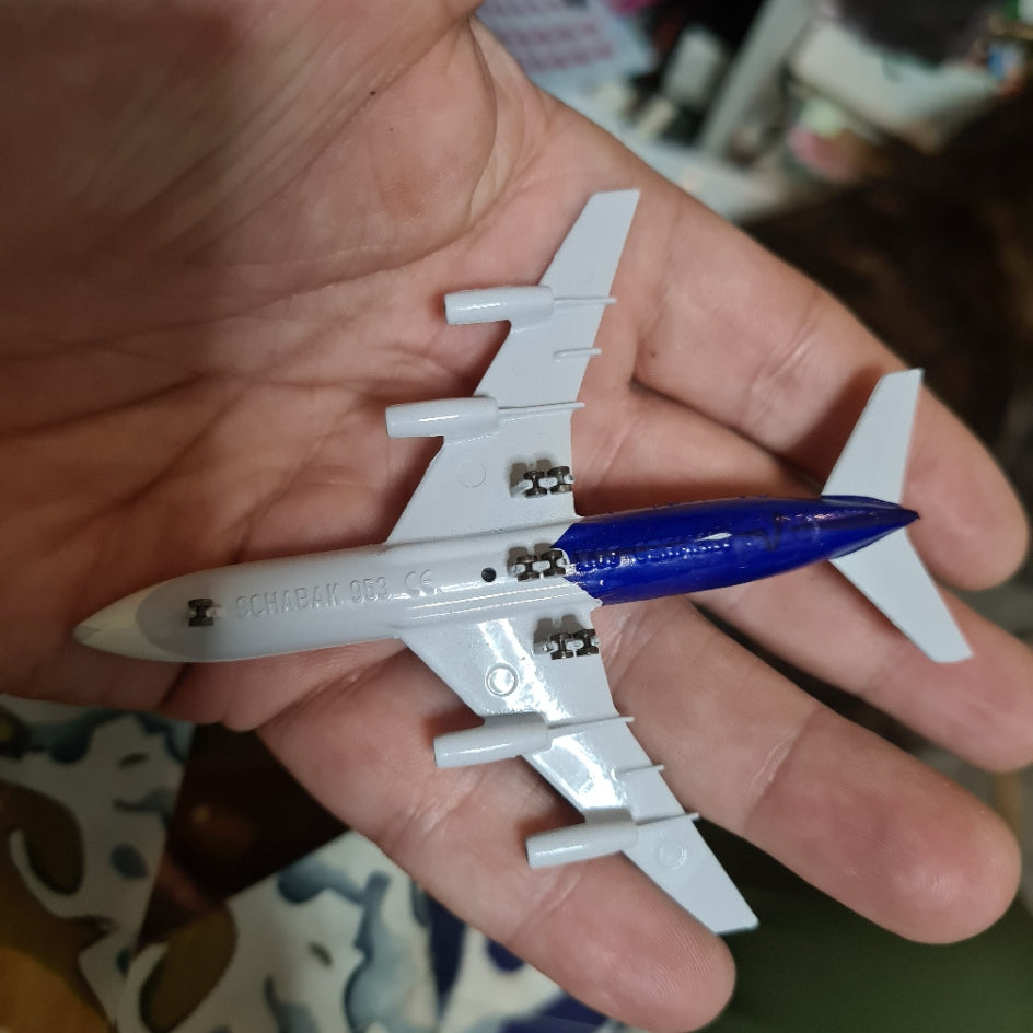 Schabak 1:600 ILLYUSHIN IL-86 PULKOVO diecast plane 953/215 good boxed