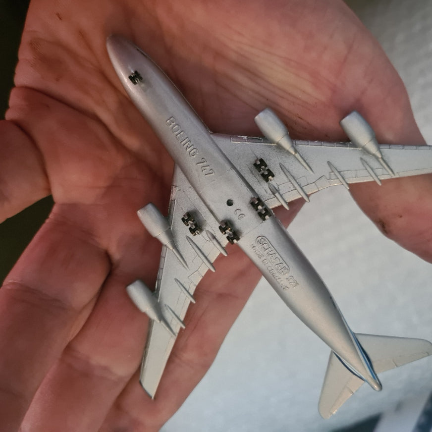 Schabak 1:600 Boeing 747-400 Mandarin Airlines diecast plane 921/172 VGC boxed