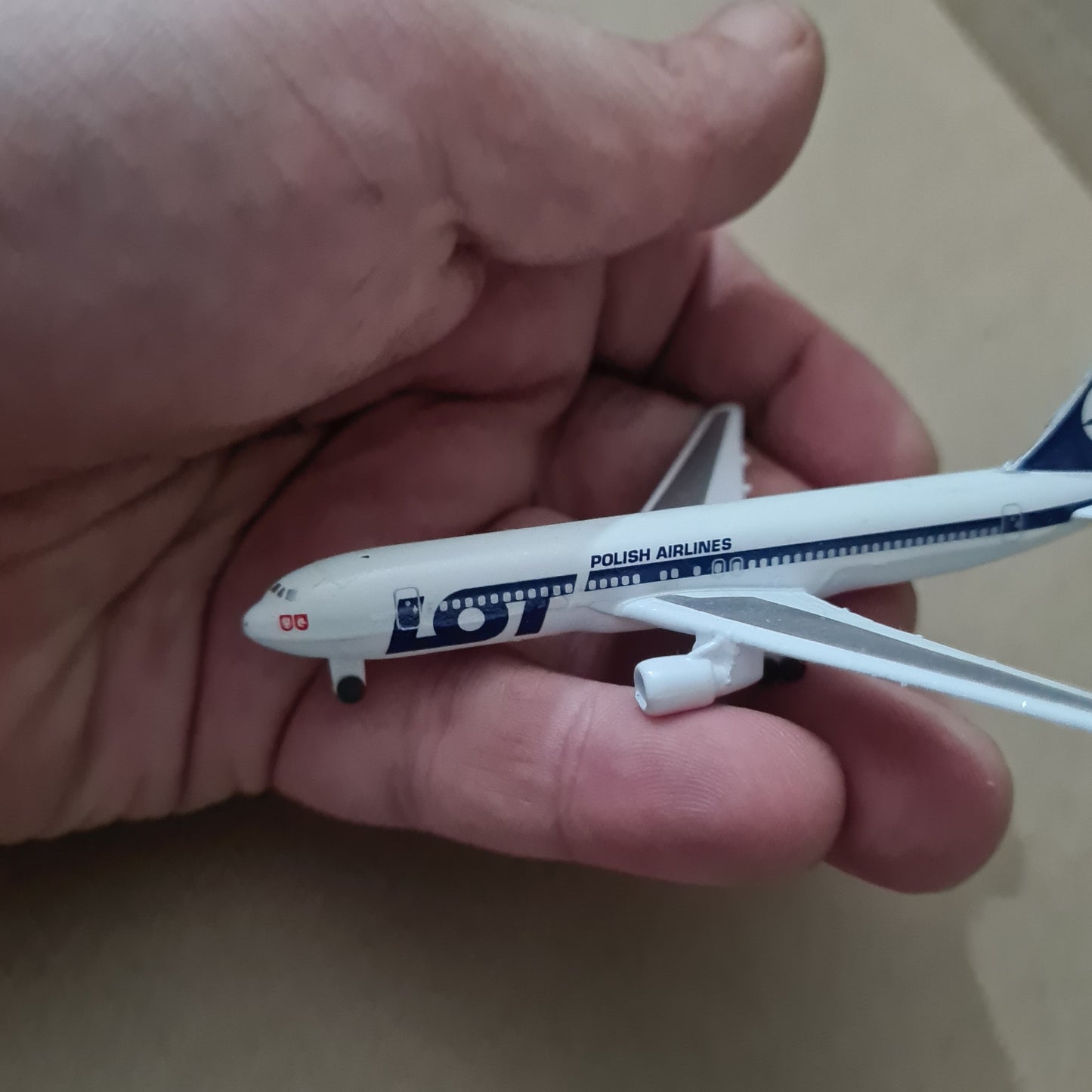 Schabak 1:600 Boeing 767-300 LOT Polish Airlines diecast plane 927/144 good + boxed