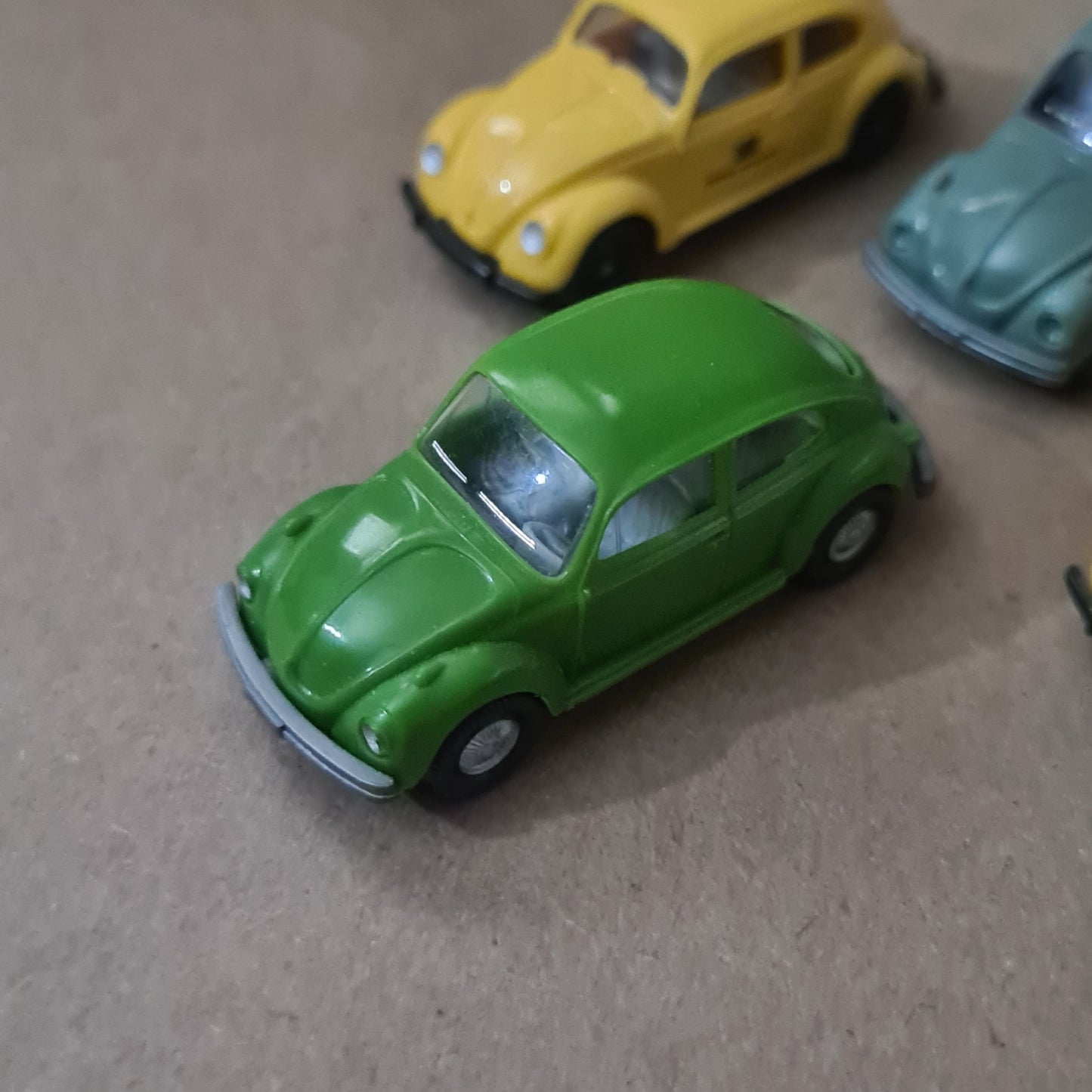 1:87 Wiking classic VW Kafer Beetle miniature classic model cars x4 loose vgc