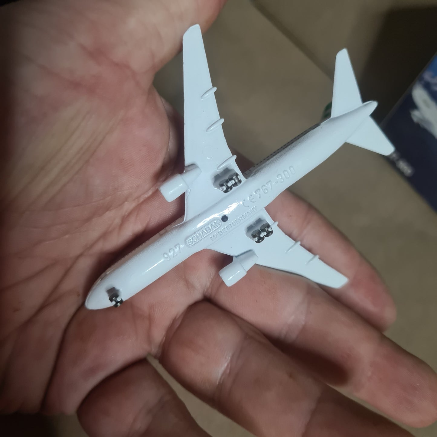 Schabak 1:600 Boeing 767-300 Eva Air diecast plane 927/156 VGC boxed