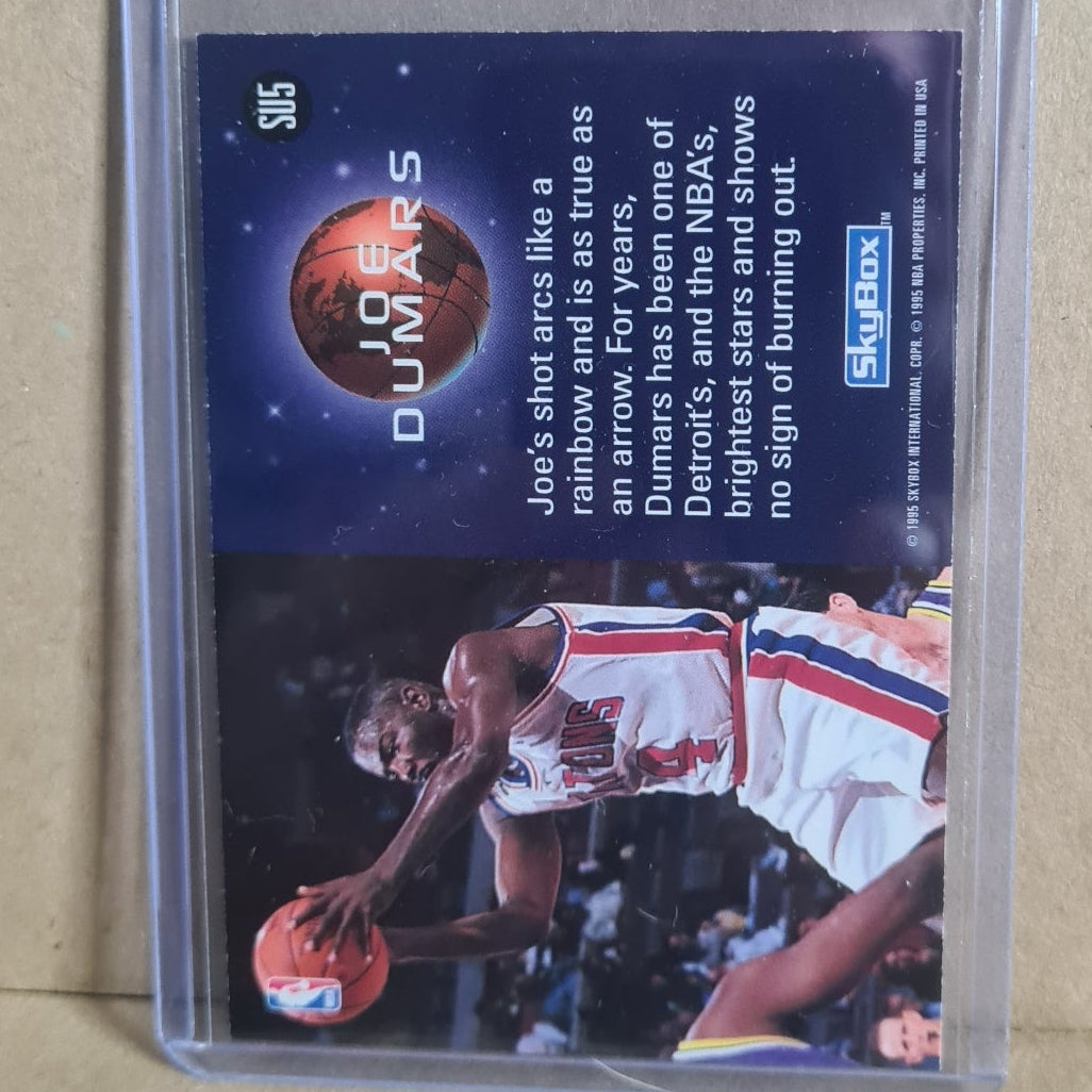 Joe Dumars Skybox 1995 Slammin Universe #SU5 NBA Basketball Detroit Pistons Ex- sleeved