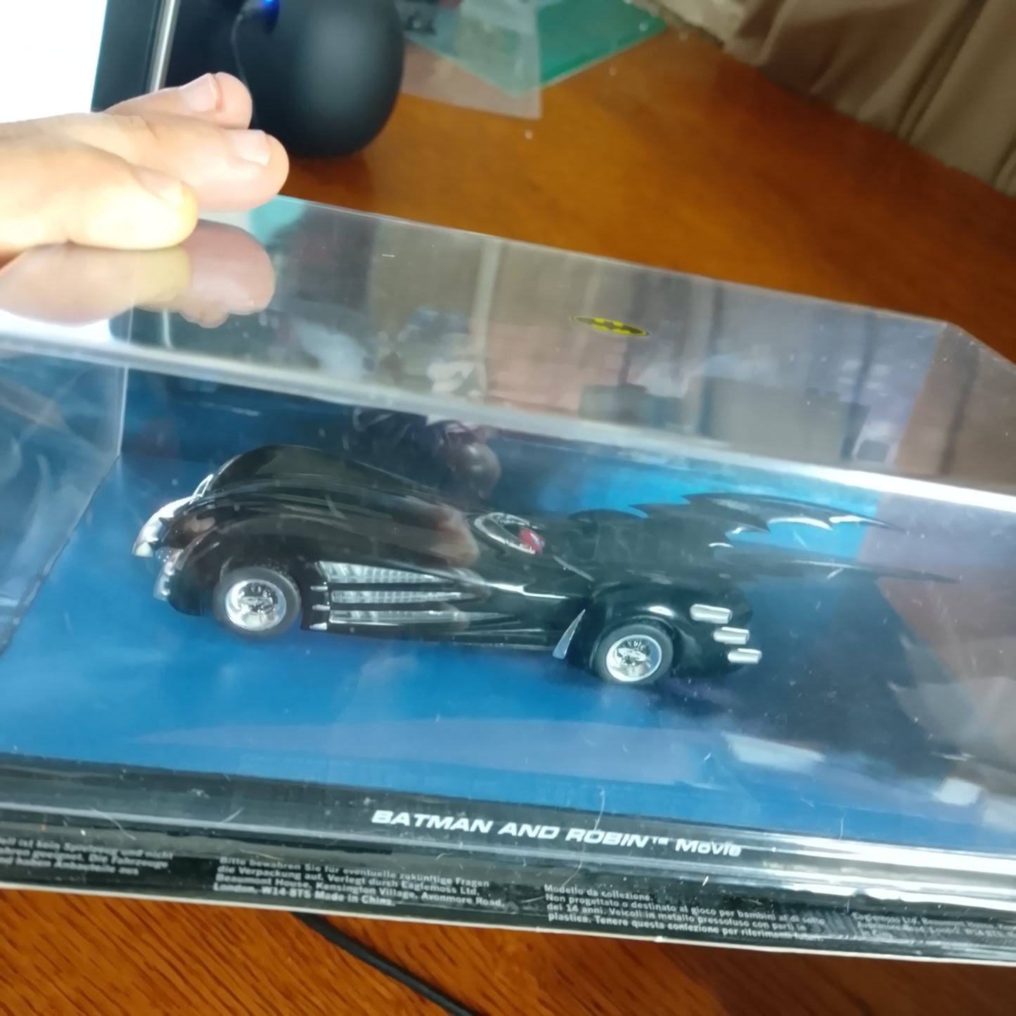 Eaglemoss Batman and Robin Automobilia diecast collection batmobile Movie car