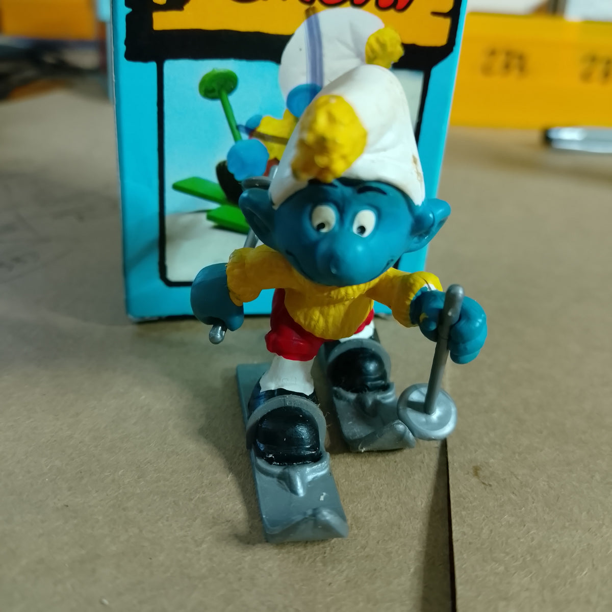 1980 Peyo Super Smurf Schleich Smurfs super Ski-ing skier vgc boxed