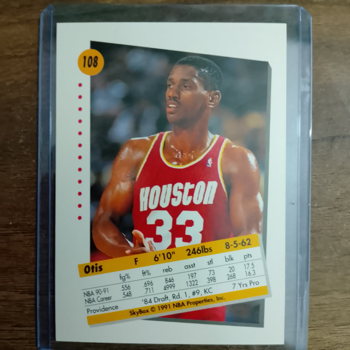 Otis Thorpe 1991 Skybox #108 NBA Basketball card Houston Rockets excellent + sleeved