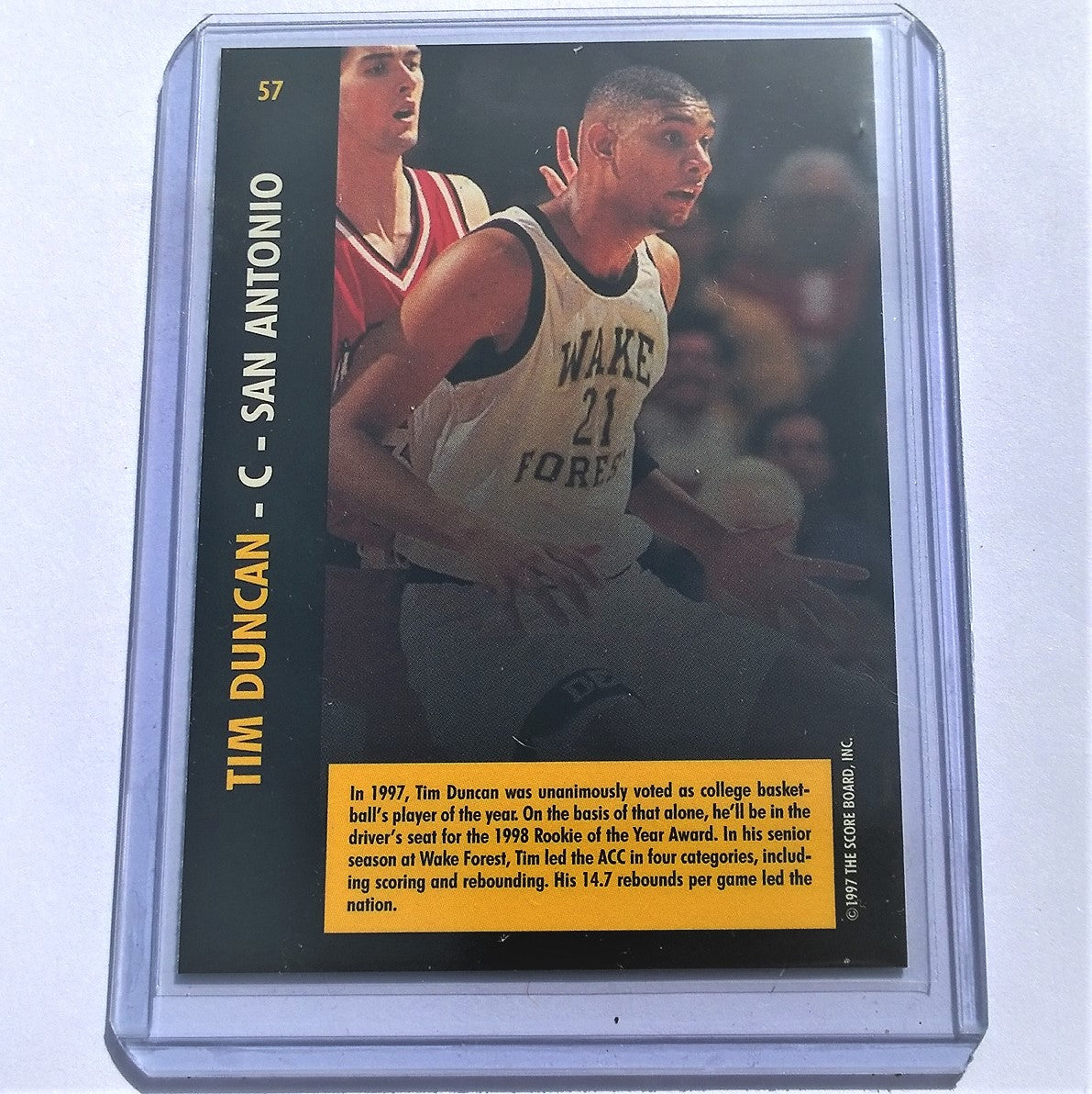 Tim Duncan 1997 The Scoreboard #57 Basketball Rookies Wake Forest San Antonio Spurs rookie card vgc sleeved
