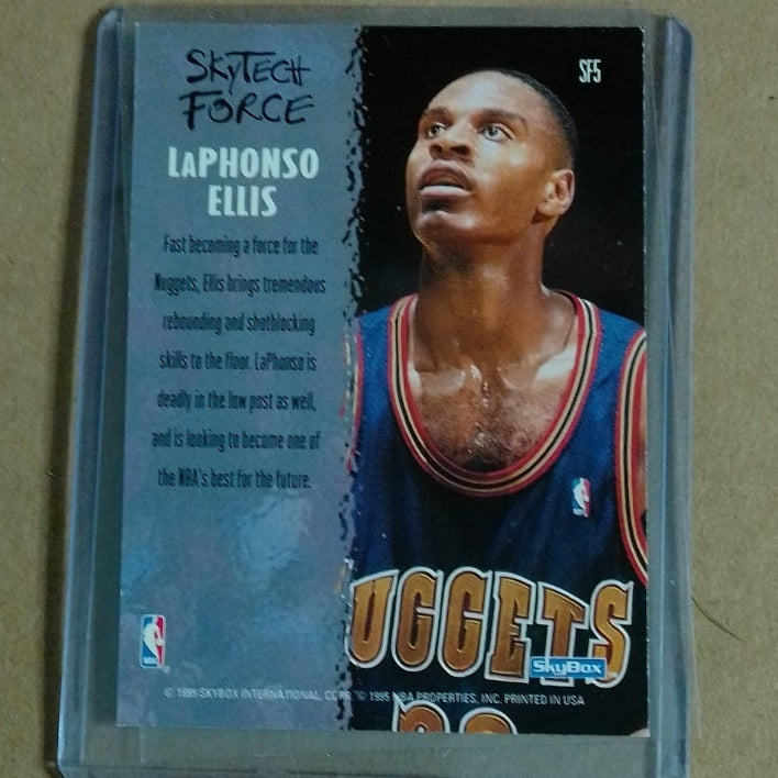 LaPhonso Ellis 1996 Skybox Skytech SF5 NBA Basketball Denver Nuggets very good Sleeved