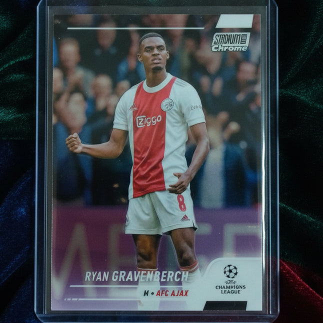 Ryan Gravenberch 2002 toops chrome stadioum club #86 Soccer AFC AJAX Excellent + Sleeved