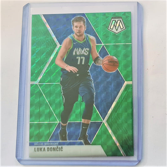 Luka Doncic 2019-20 Panini Mosaic NBA Basketball Green Prizm  #44 Dallas Mavericks mint sleeved