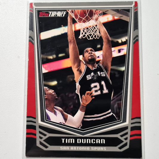 Tim Duncan 2009 Topps Tip Off #21 RED 459/2008 NBA Basketball San Antonio Spurs Sehr gute Ärmel