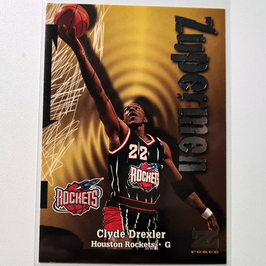 Clyde Drexler 1998 Skybox Z-Force Zupermen #194 NBA Basketball Houston Rockets Superb sleeved