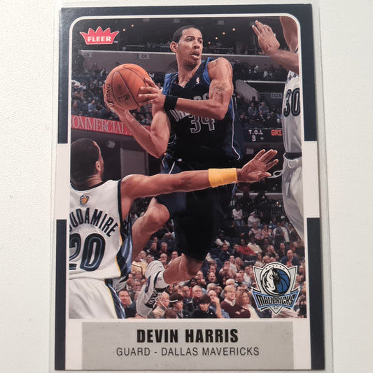 Devin Harris 2007–08 Fleer #196 NBA Basketball Dallas Mavericks Gute Ärmel