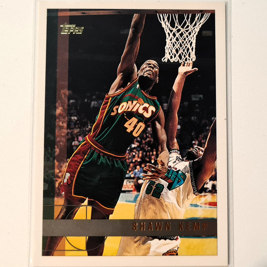 Shawn Kemp 1997 Topps #92 NBA Basketball Seattle Super Sonics Excellent/Mint sleeved