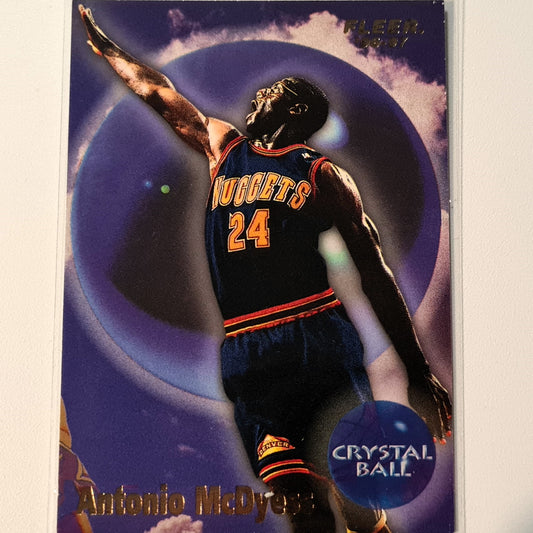 Antonio McDyess 1997 Fleer 96-97 #273 Crystal Ball NBA Basketball Denver Nuggets Excellent sleeved