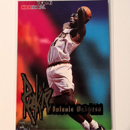 Antonio McDyess 1996 Skybox NBA Hoops Rookie RC #260 NBA Basketball Denver Nuggets Ausgezeichnete Ärmel