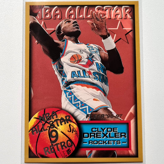 Clyde Drexler 1997 Fleer 96-97  #22 NBA All-Star Rockets 9 retro very good sleeved