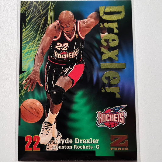 Clyde Drexler 1997 Skybox Z-Force #22 NBA Basketball Houston Rockets Excellent sleeved