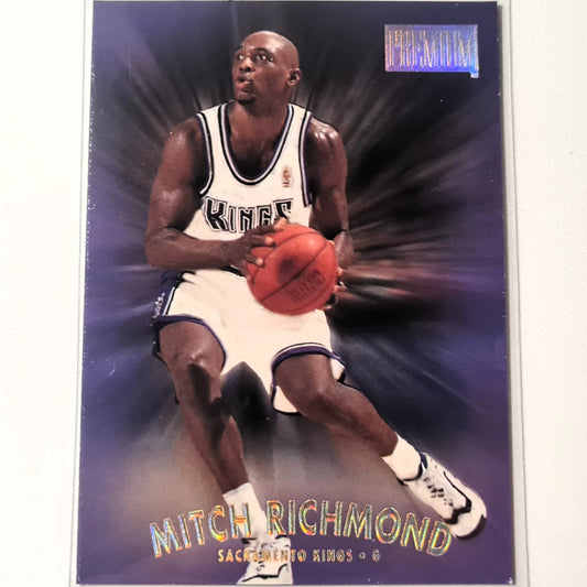 Mitch Richmond 1997 Skybox Premium #73 NBA Basketball Sacramento Kings Gute Ärmel