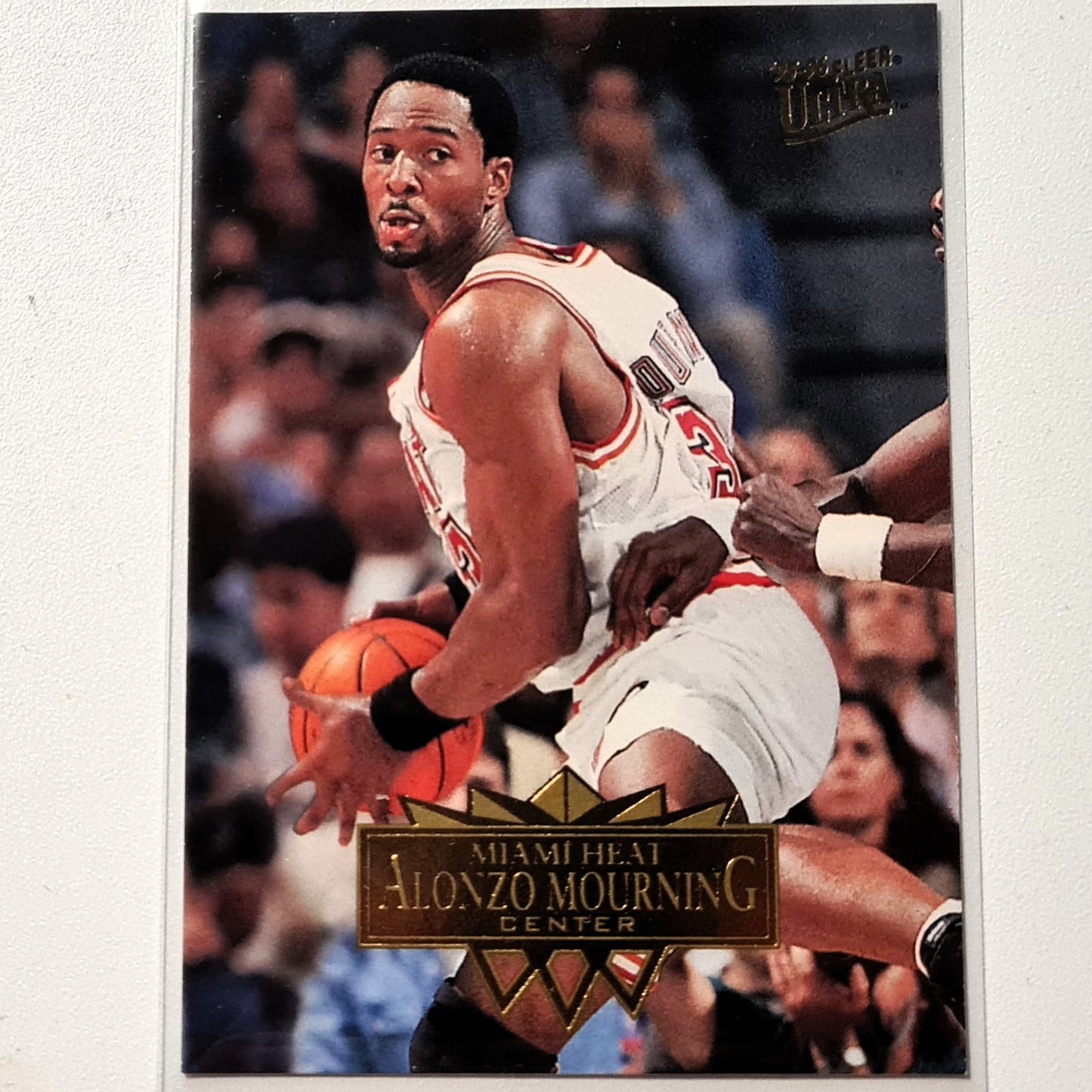 Alonzo Mourning 1996 Fleer Ultra 95-96 #226 NBA Basketball Miami Heat Excellent Sleeved