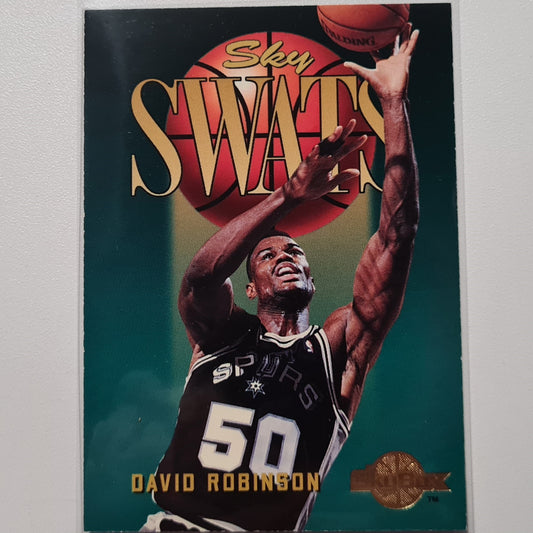 David Robinson 1994 Skybox 1993-94 Sky Swats #335 NBA Basketball San Antonio Spurs Sehr gut-hervorragende Ärmel