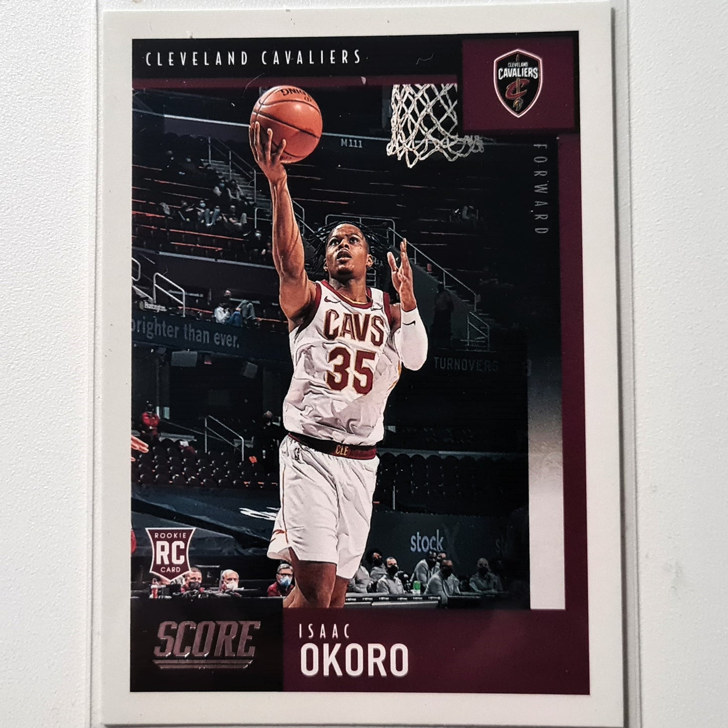 Isaac Okoro 2020-21 Panini Chronicles Score Rookie RC #613 NBA Basketball Cleveland Cavaliers mit hervorragenden Ärmeln