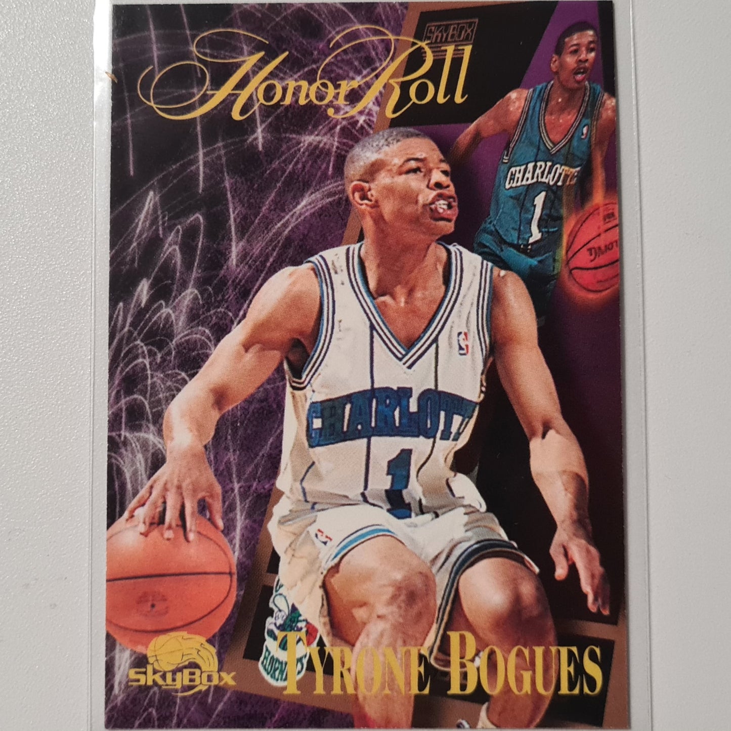 Tyrone Bogues Muggsy 1996 Skybox Honor Roll #250 NBA Basketball Charlotte Hornets Ausgezeichnete Ärmel