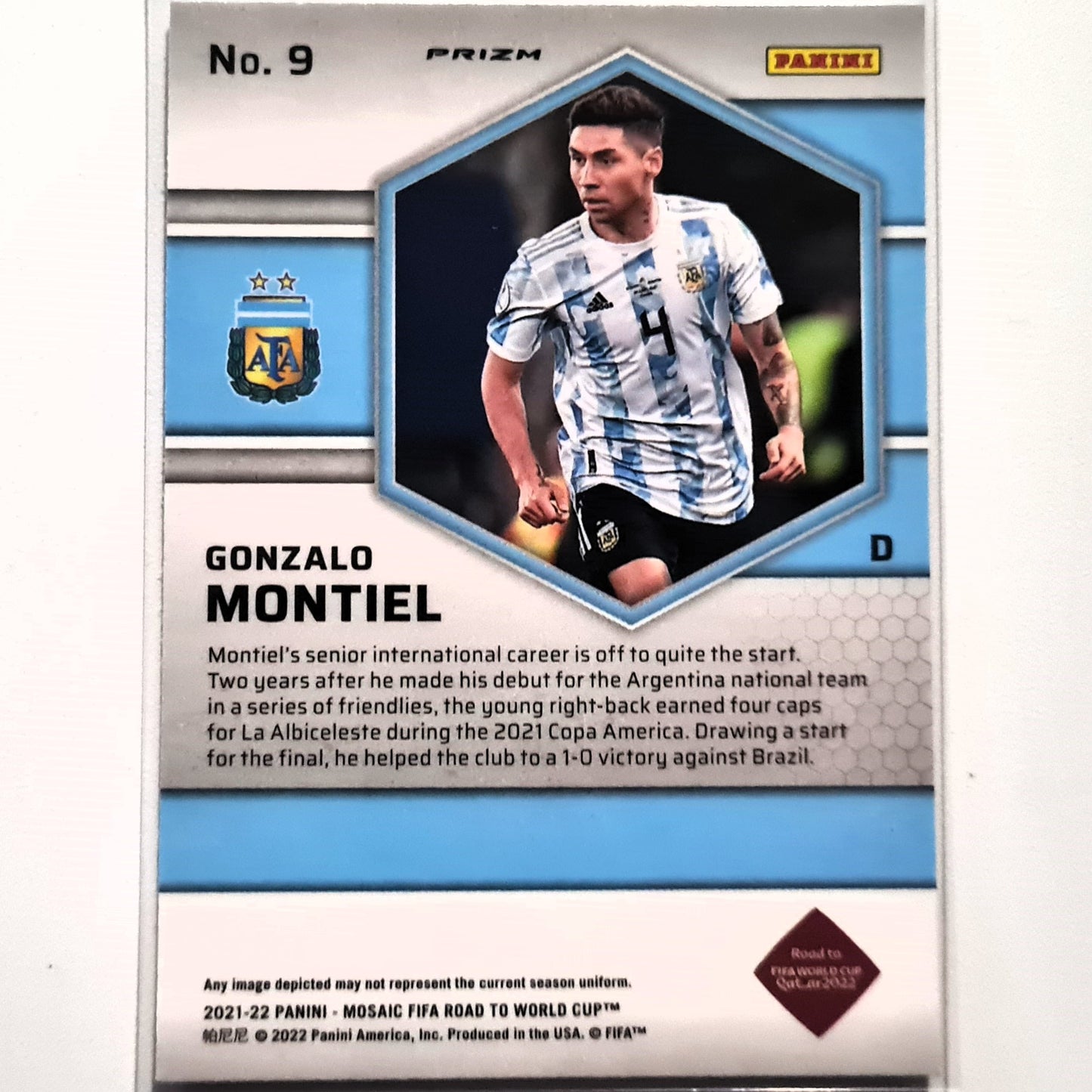 Gonzalo Montiel 2021-22 Panini Mosaik FIFA Weg zur Weltmeisterschaft Prizm Rookie RC #9 Fußball Argentinien Mint Sleeved